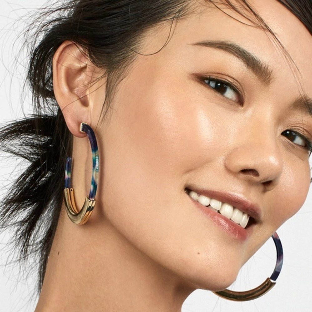 BaubleBar Style Indigo Tortoise Hoops Gold Tone